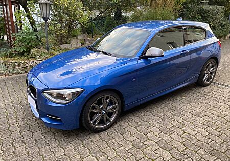 BMW M135i xDrive - 3-Türer