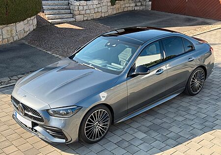 Mercedes-Benz C 300 d 4M, AMG, HuD, PAN, D. Light, MBUX, GAR.