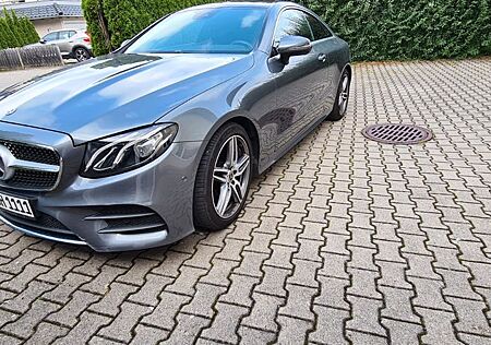 Mercedes-Benz E 300 d Coupé AMG Style Autom.
