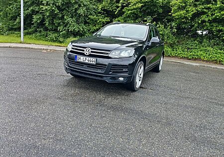 VW Touareg Volkswagen 3.0 V6 TDI Tiptronic BlueMotion Tech...