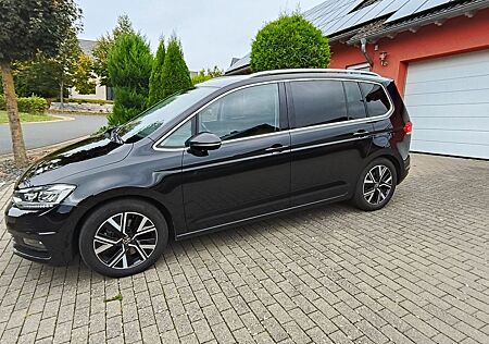 VW Touran Volkswagen 2.0 TDI SCR DSG Highline Highline