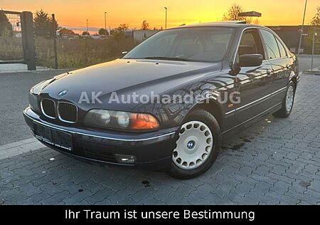 BMW 523i TÜV/3Hand/8-Fach/S-Dach/