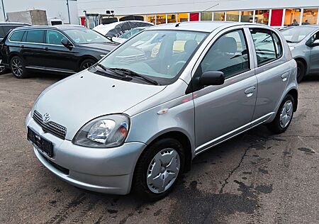 Toyota Yaris 1.3 linea sol 1-Hand Tüv bis 10-2026
