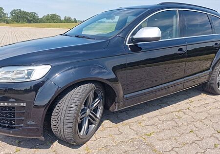 Audi Q7 V12 TDI, Exklusiv Ausstattung