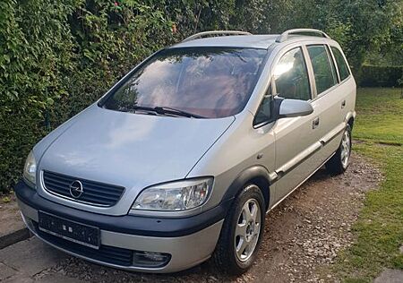 Opel Zafira 1.6 16V Elegance Elegance 1HAND