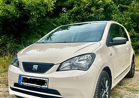 Seat Mii 1.0 44kW by Mango Glam by Mango Glam