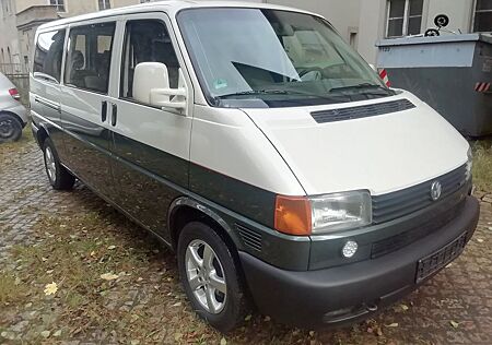 VW T4 Caravelle gebraucht kaufen VW T4 Caravelle Volkswagen 2.5TDI Lang Neulackierung
