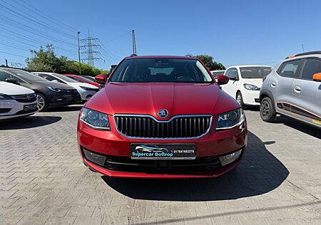 Skoda Octavia Combi Elegance 4x4