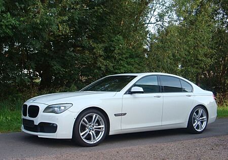 BMW 740d xDrive M-Sportpaket/HeadUp/SoftClose