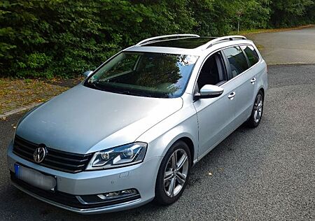 VW Passat Variant Volkswagen 2.0 TDI DSG Comfortline BMT V...
