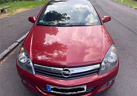 Opel Astra H 1.6 Edition 85kW Edition