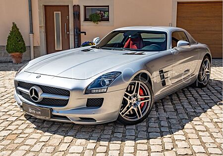 Mercedes-Benz SLS AMG Coupé/1 OWNER/Camera/Car Cover