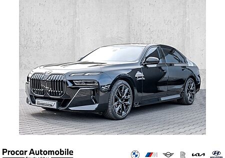 BMW 740d xDrive M Sport PANO ACC 360°KAM RFK NAVI