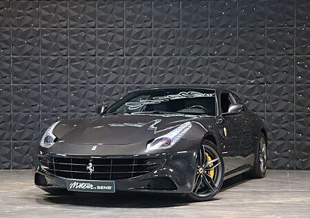 Ferrari FF 6.3 V12 - Carbon - Lift - Sport Exhaust