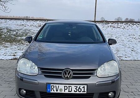 VW Golf Volkswagen 5 1.4L Benzin