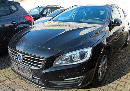 Volvo V60 Kombi Linje Svart*Leder*Xenon*Navi*Kamera*
