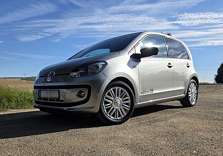 VW Up Volkswagen Sondermodell CUP BlueMot.LED,SHZ,KLIMA,PDC,NAVI