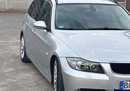BMW 320d touring -