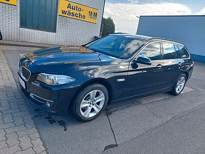 BMW 520d xDrive Touring A Luxury Line