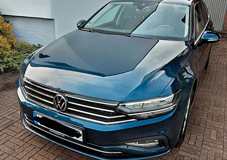 VW Passat Variant Volkswagen 2.0 TDI SCR DSG Business Vari...