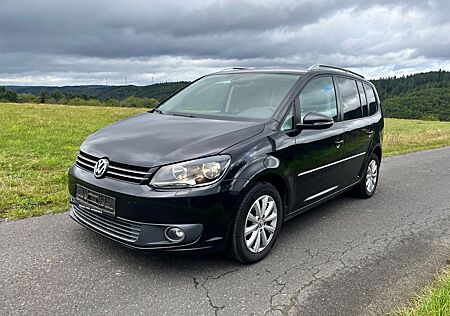 VW Touran Volkswagen 2.0 TDI DPF Highline Highline 7-Sitzer