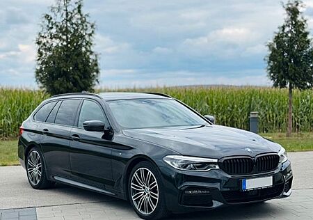 BMW 530d xDrive Touring A -