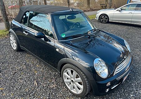 Mini Cooper Cabrio / gepflegt / Leder / HK