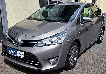 Toyota Verso 2,2D-4DComfort*Auto*Navi*Camera* Garantie