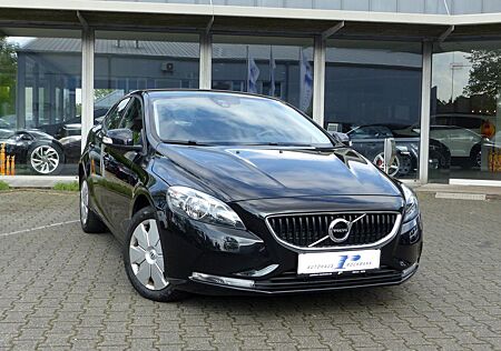 Volvo V40 Kinetic D2 AHK SHZ Tempo