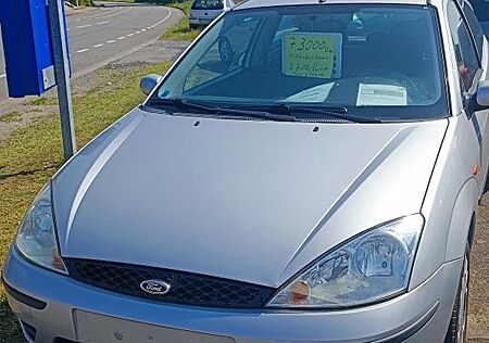 Ford Focus 1.4 erst97000km 1-Vorbesitzer