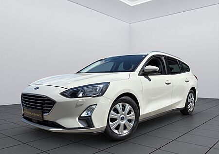 Ford Focus Turnier Titanium/1.Hand/NAVI/PDC/SH/KLIMA