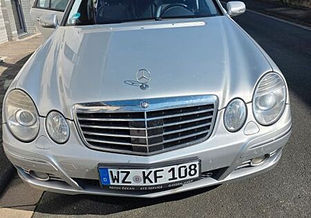 Mercedes-Benz E 320 CDI T AVANTGARDE Avantgarde