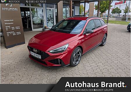 Hyundai i30 gebraucht kaufen Hyundai i30 i30cw N Line 1.5 T-GDI Automatik Navi Digitales