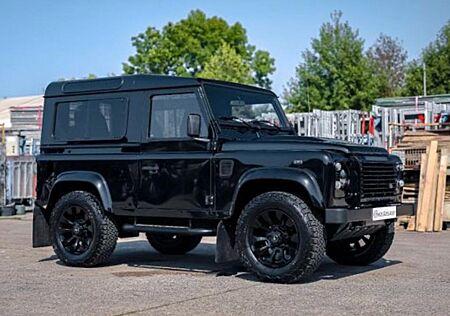 Land Rover Defender 90 TD4 Station Wagon