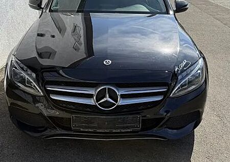 Mercedes-Benz 220 C d 4Matic T9- TRONIC Avantgarde