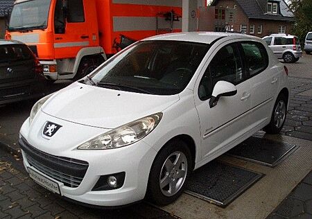 Peugeot 207 Forever