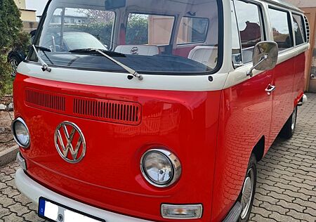 VW T2 Volkswagen T2a Pringles Bus - 1 von 2 - Restauration, SD
