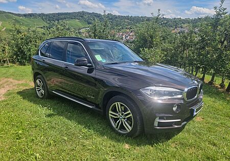 BMW X5 xDrive30d F15|PANO*HUD*xDrive*SOFTCL*LEDER