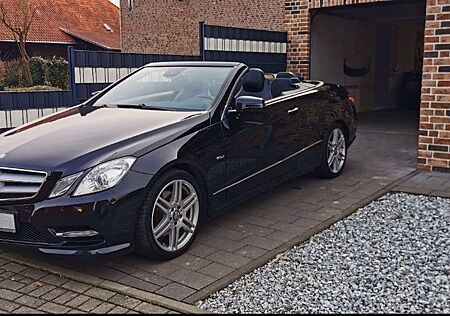 Mercedes-Benz E 220 Cabriolet CDI BlueEFF. AMG