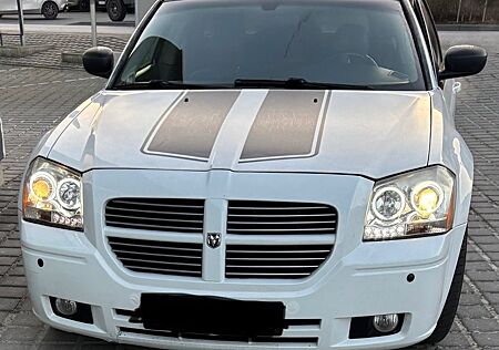 Dodge Magnum