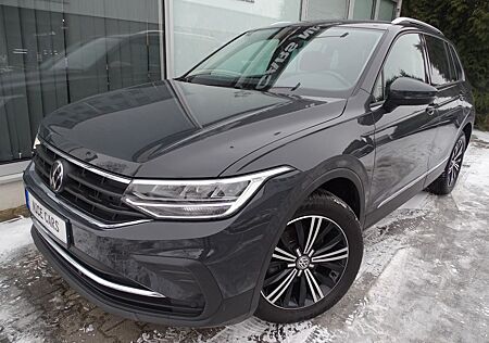 VW Tiguan Volkswagen Active *ACC*FRONT+LANE ASS.*R.KAMERA*
