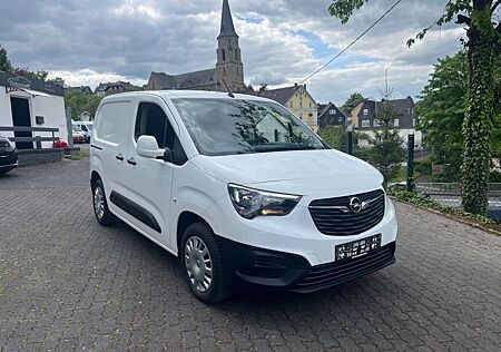 Opel Combo E Cargo Edition ( Mit regal ).
