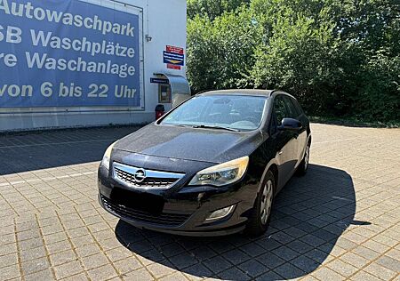 Opel Astra J Sports Tourer Selection