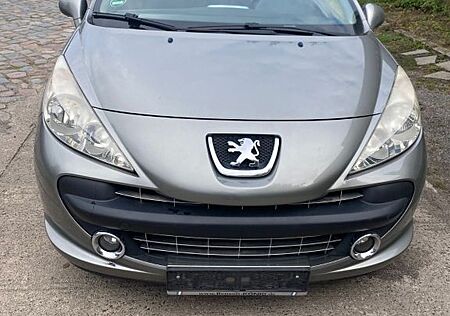 Peugeot 207 CC Cabrio-Coupe Sport