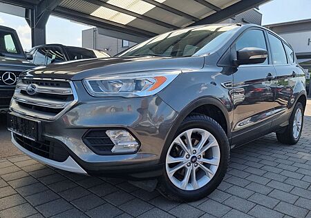 Ford Kuga Titanium Leder Navi Keyless PDC LED 1-Hand
