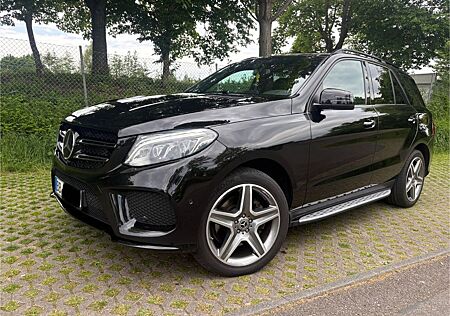 Mercedes-Benz GLE 350 GLE 350D AMG Line Panor, Massage,360*Kam Luftfed