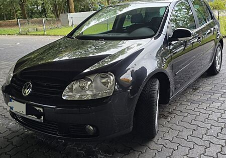 VW Golf Volkswagen V 1.6 United