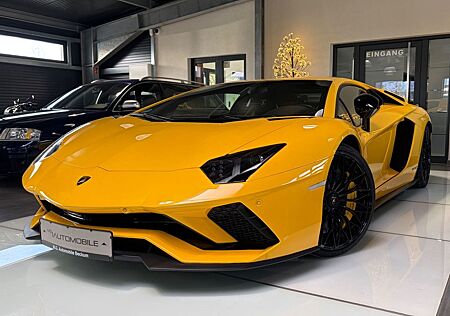Lamborghini Aventador S - LIFT / KAMERA / GIALLO ORION