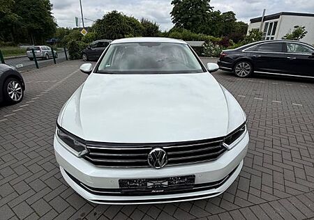 VW Passat Volkswagen 2.0 TDI DSG Trendline Trendline