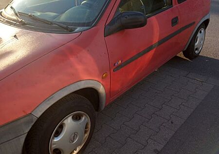 Opel Corsa 1.0 12V EDITION 2000 Edition 2000 Kein TÜV
